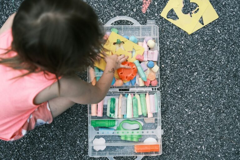 Discover the Perfect Gift: Fun-Filled Activity Boxes